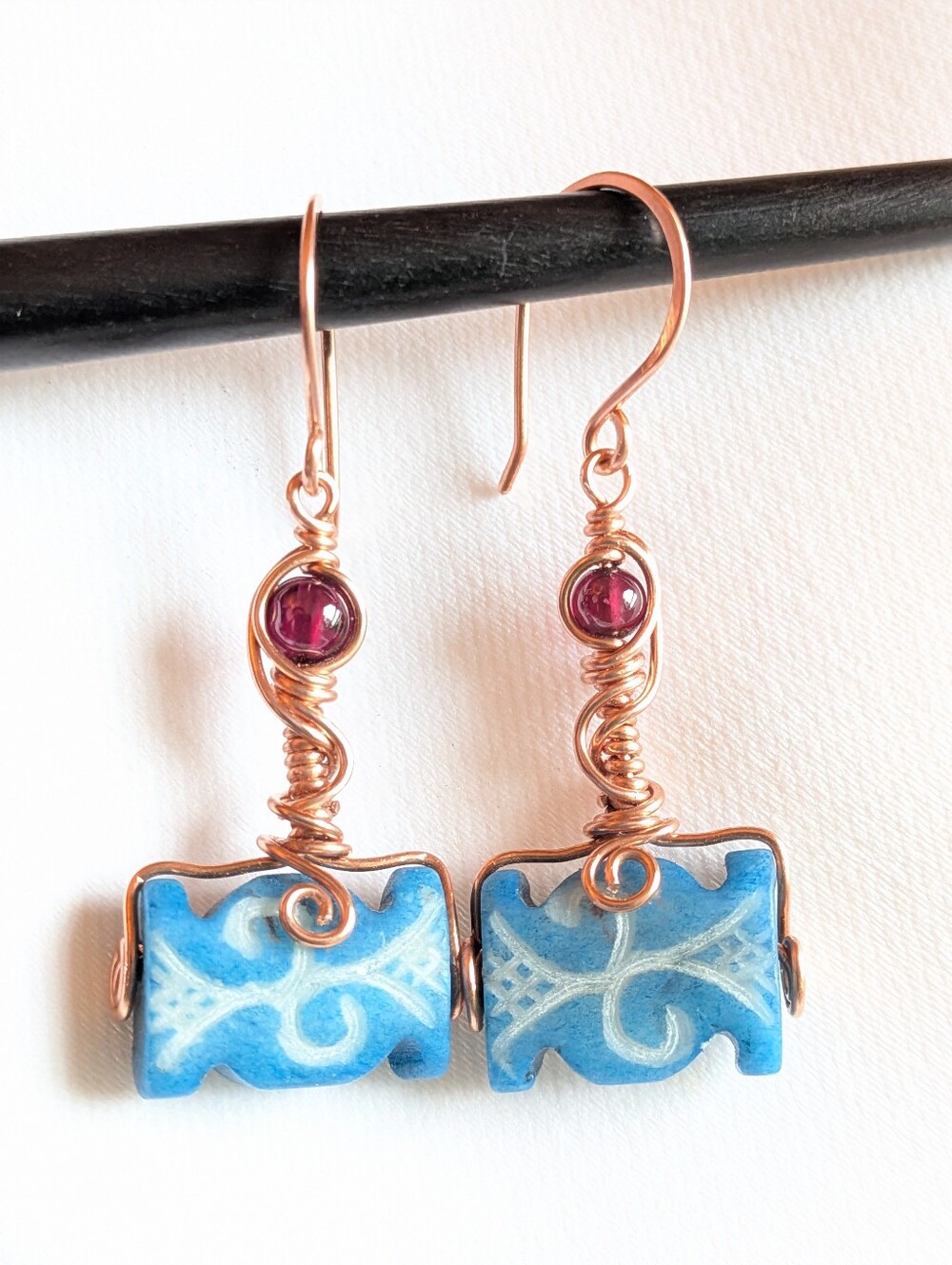 Viking Inspired Earrings Carved Vintage Glass And Garnets In Copper - Picture 11 of 16
